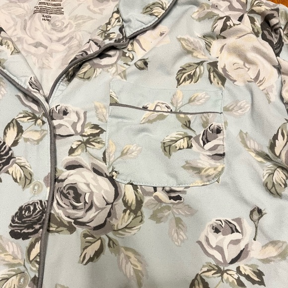 Flora by Flora Nikrooz | 2 Piece Light Blue Floral Pajamas Size Small - Picture 6 of 11
